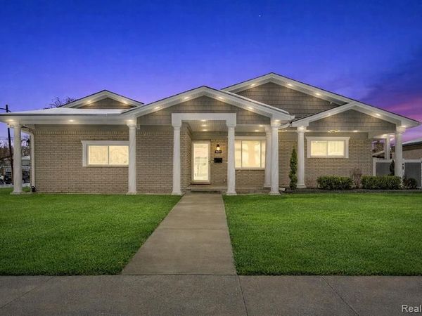 26611 Cecile Street, Dearborn Heights, MI 48127