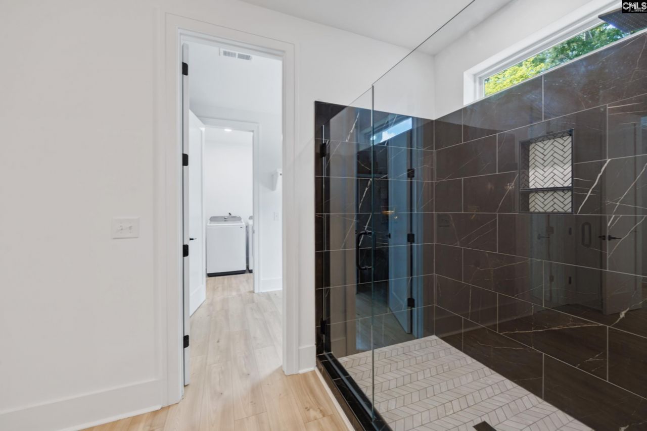 1075 Retreat Way Photo 24