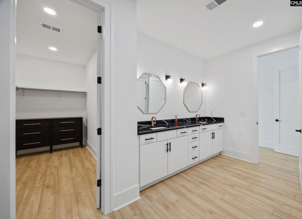 1075 Retreat Way  Photo 25