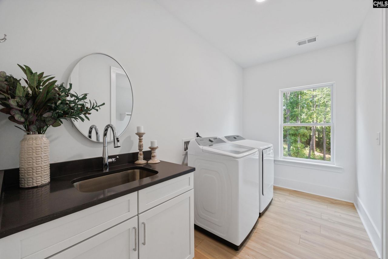 1075 Retreat Way  Photo 26