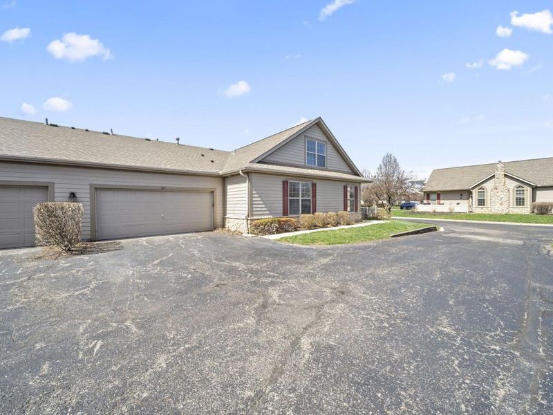 145 Shadymere Lane, Unit 5, Columbus, OH 43213 Photo 3