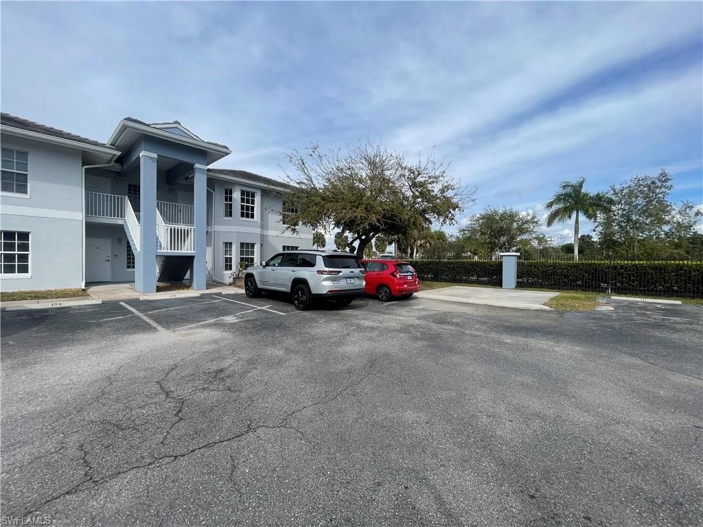 8555 Bernwood Cove Loop , Unit 112, Fort Myers, FL 33966 Photo
