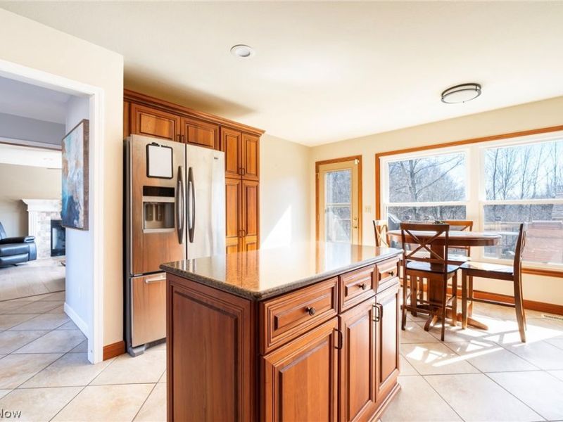 195 Willow Bend Drive, Canfield, OH 44406 Photo 12