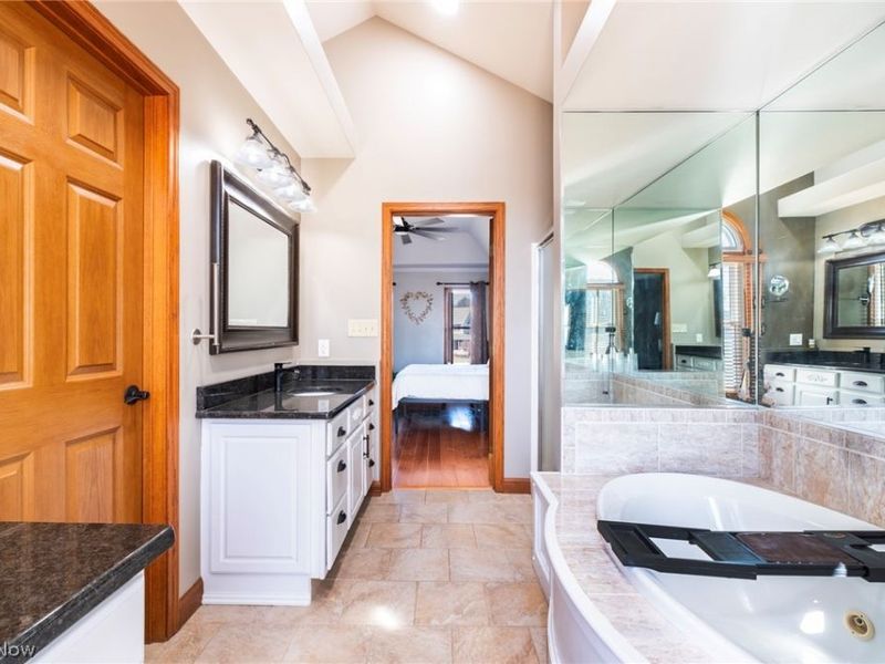 195 Willow Bend Drive, Canfield, OH 44406 Photo 23