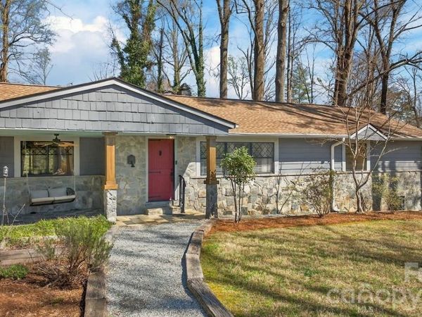 95 Whitney Avenue, Tryon, NC 28782