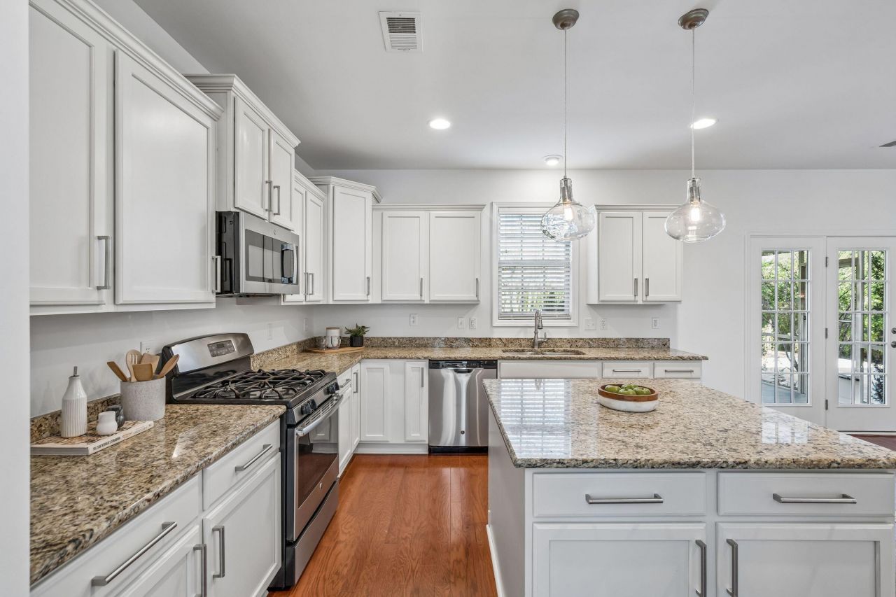 2254 Show Basket Way Photo 17