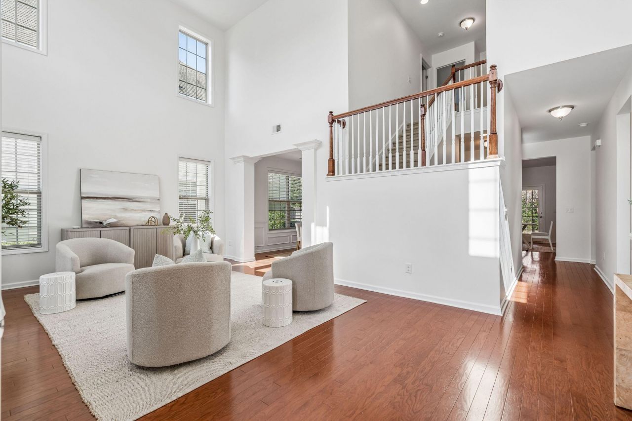 2254 Show Basket Way Photo 6