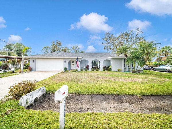 5206 18TH AVENUE E, BRADENTON, FL 34208