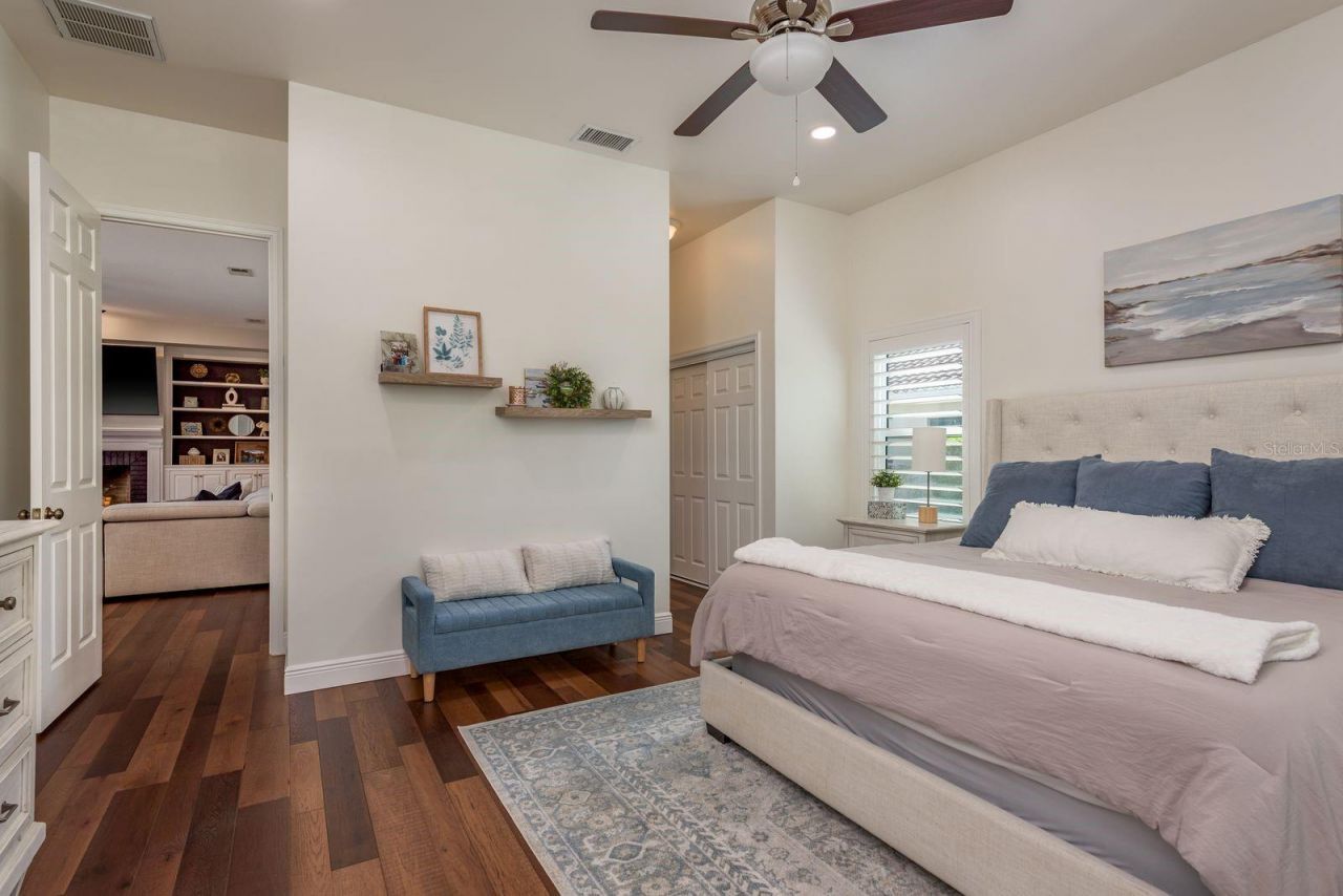 1499 E Lake Woodlands Parkway, Oldsmar, FL 34677 Photo