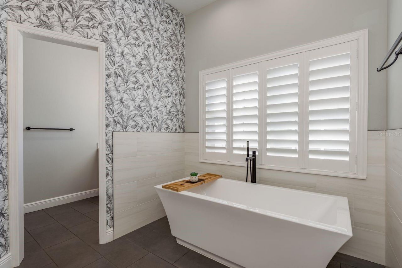 1499 E Lake Woodlands Parkway, Oldsmar, FL 34677 Photo