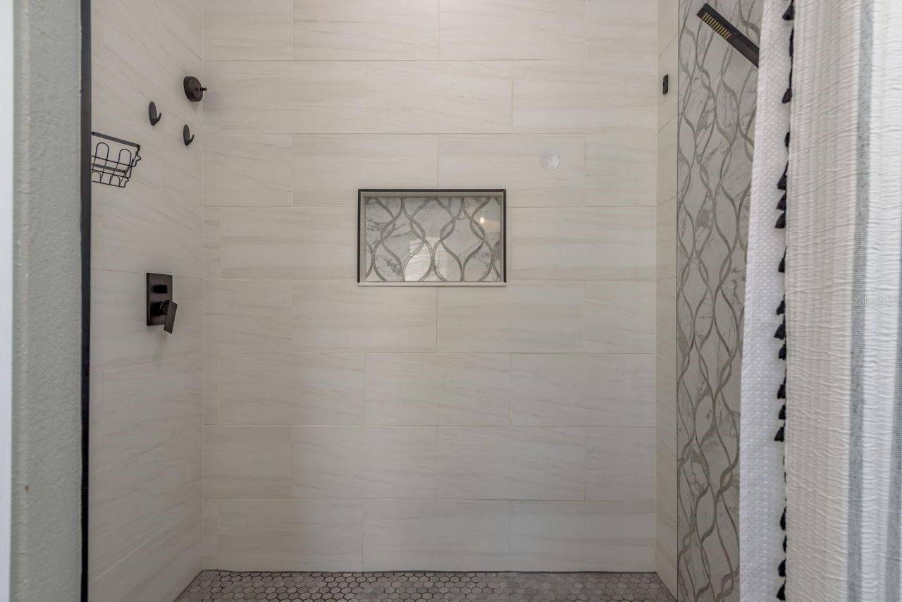 1499 E Lake Woodlands Parkway, Oldsmar, FL 34677 Photo