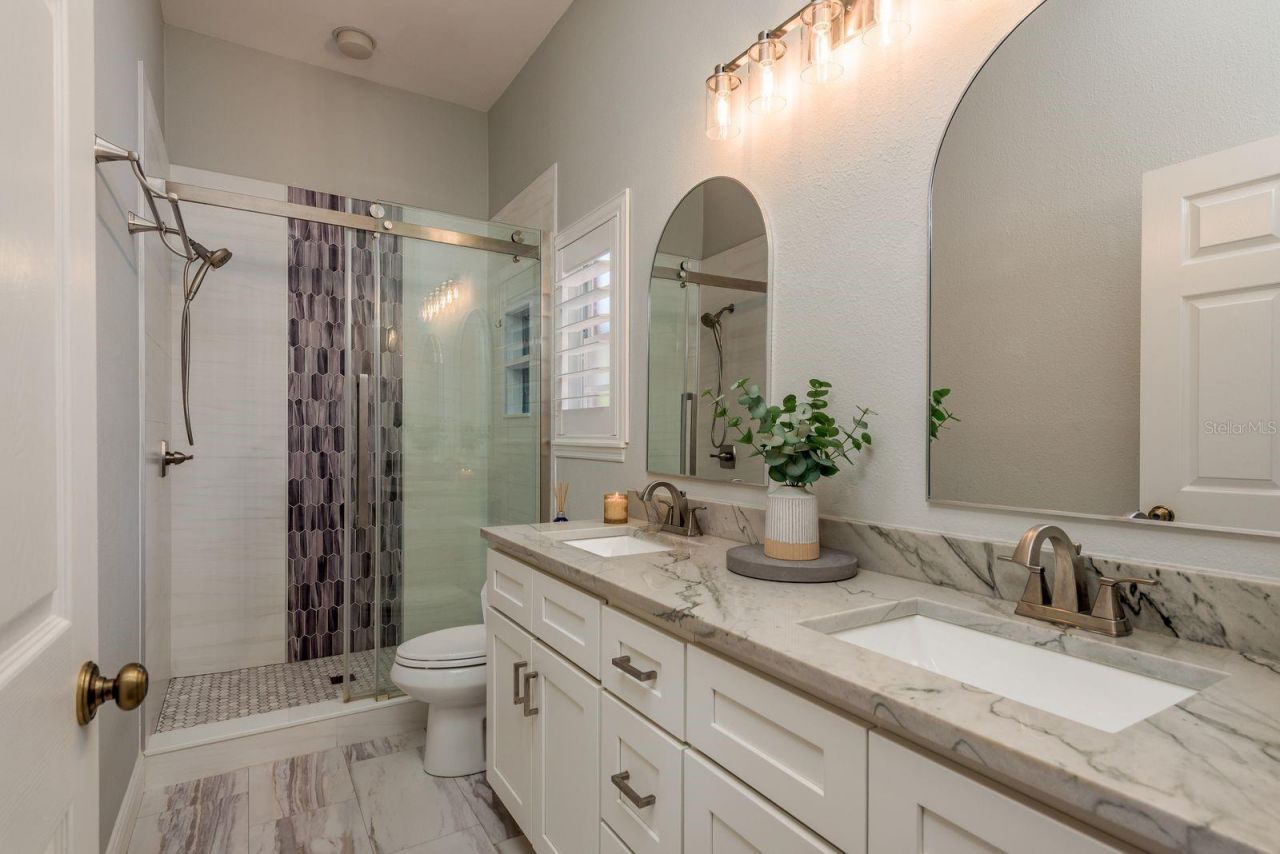 1499 E Lake Woodlands Parkway, Oldsmar, FL 34677 Photo