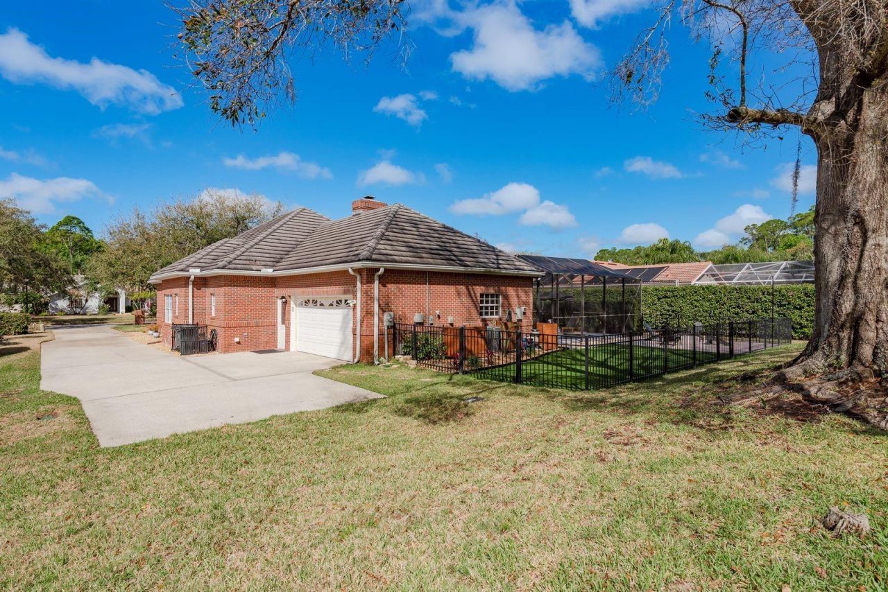1499 E Lake Woodlands Parkway, Oldsmar, FL 34677 Photo
