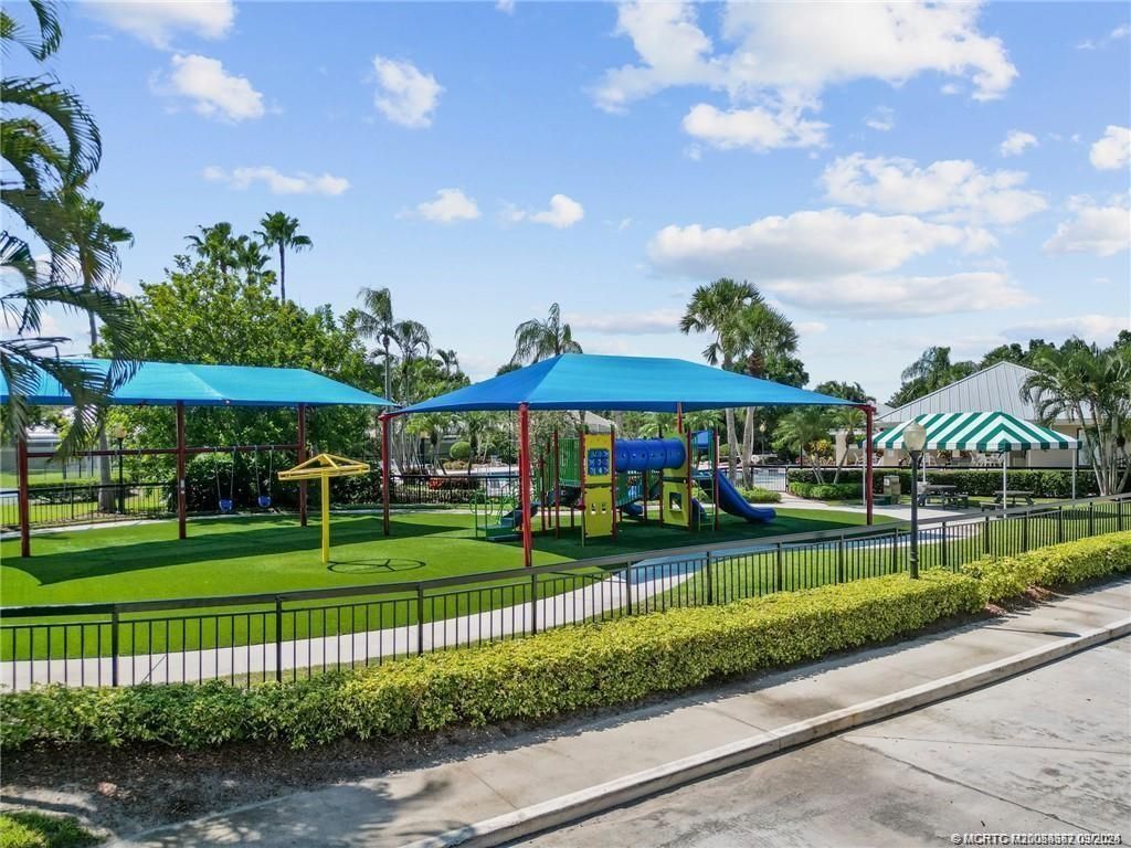 2814 SW Brighton Way, Palm City, FL 34990 Photo