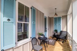 1548 John Fenwick Lane photo 4