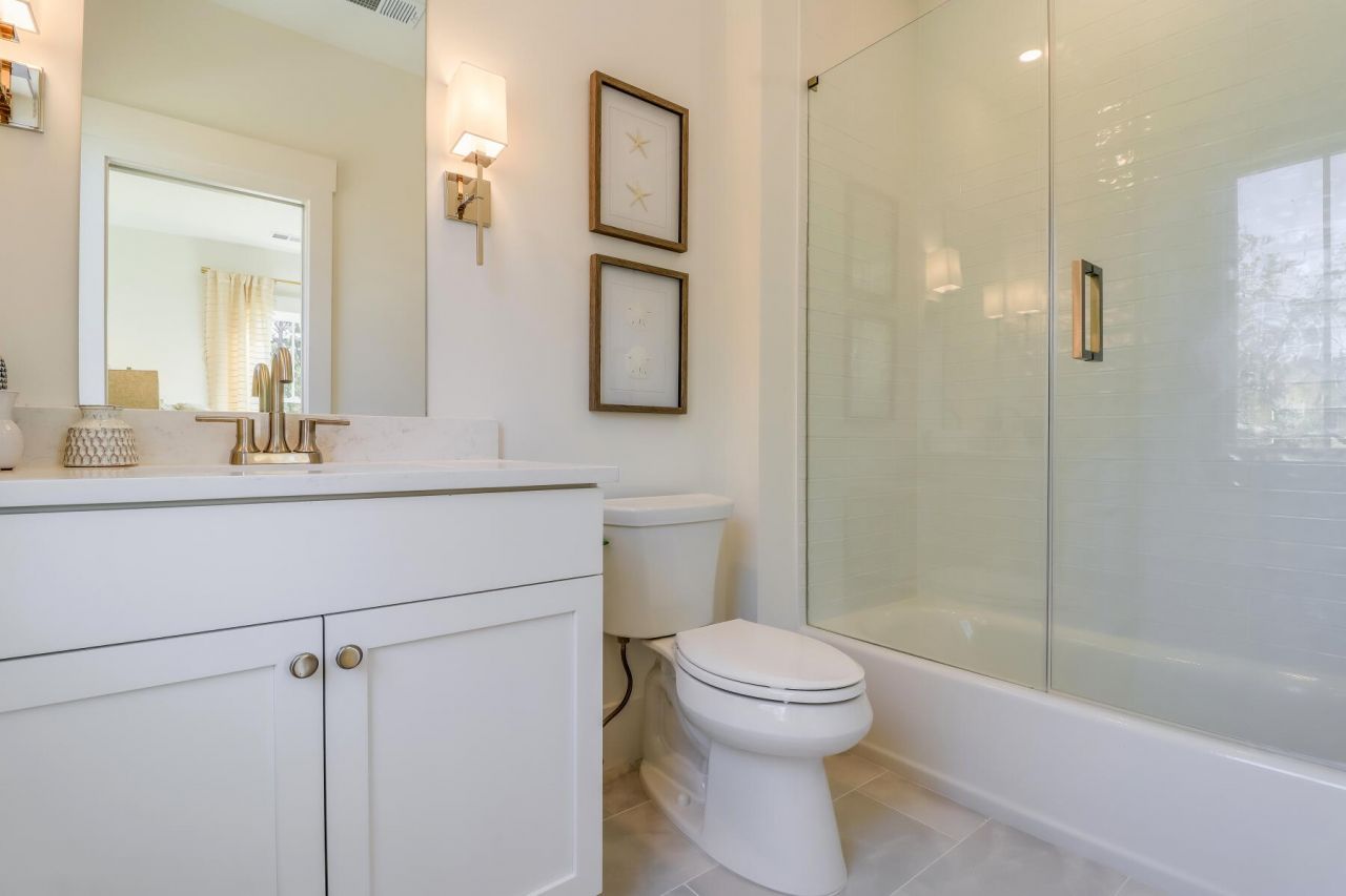 1548 John Fenwick Lane Photo 31