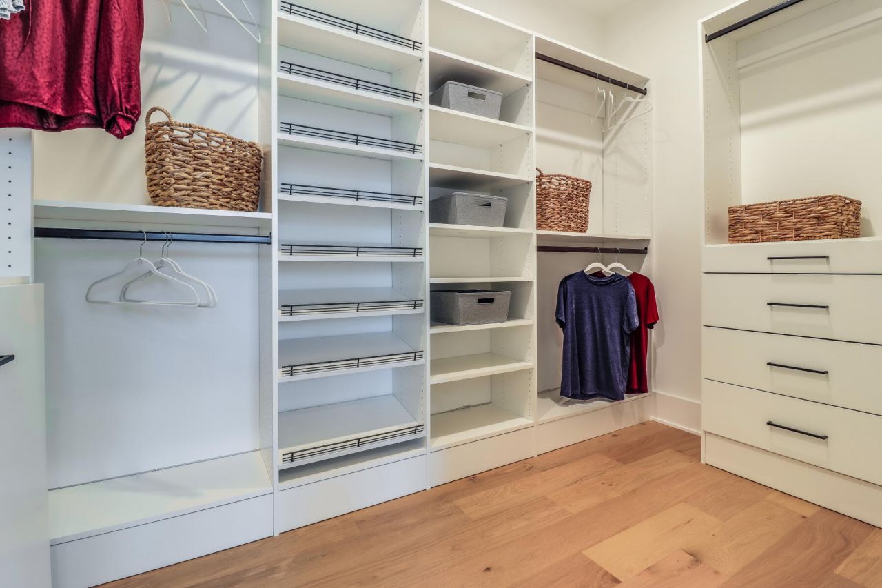 1548 John Fenwick Lane Photo 33