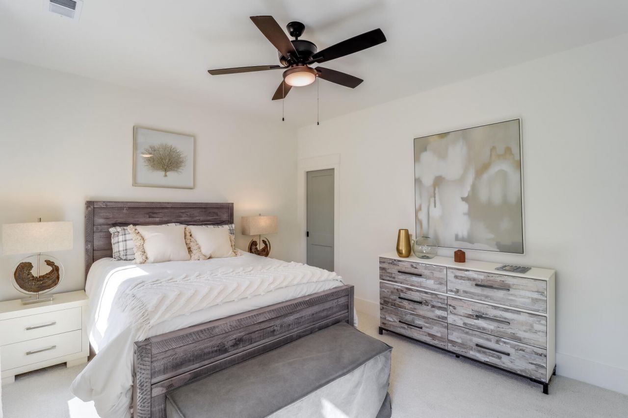 1548 John Fenwick Lane Photo 35