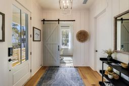 1548 John Fenwick Lane photo 4