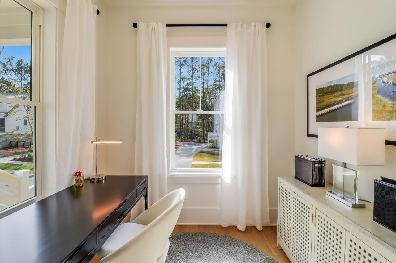 1548 John Fenwick Lane Photo 6