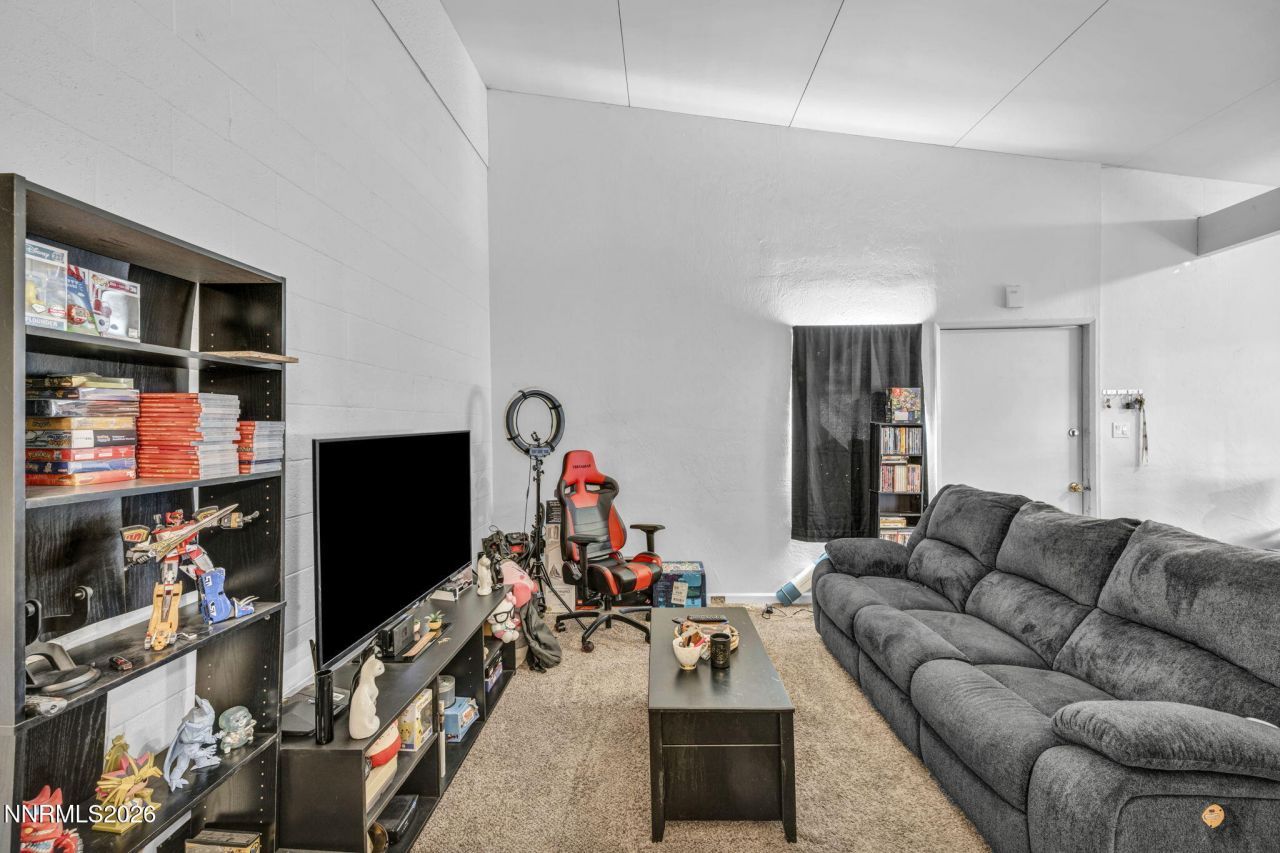 11932 Rocky Mountain Street, Reno, NV 89506 Photo