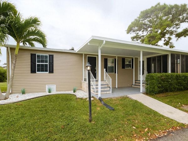 2555 Pga Boulevard, Unit 436, Palm Beach Gardens, FL 33410