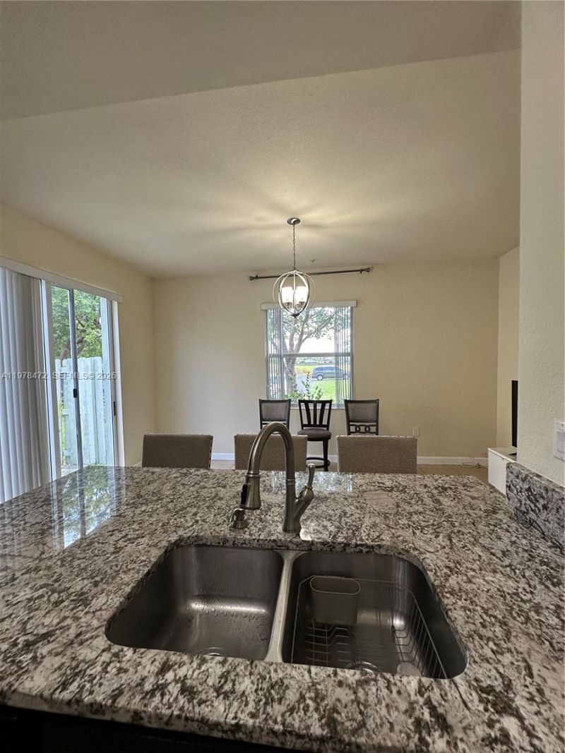 133 SE 28th Ter , Unit 8, Homestead, FL 33033 Photo