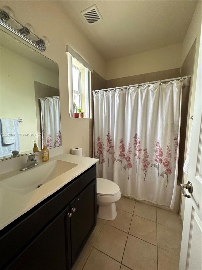 133 SE 28th Ter , Unit 8, Homestead, FL 33033 Photo