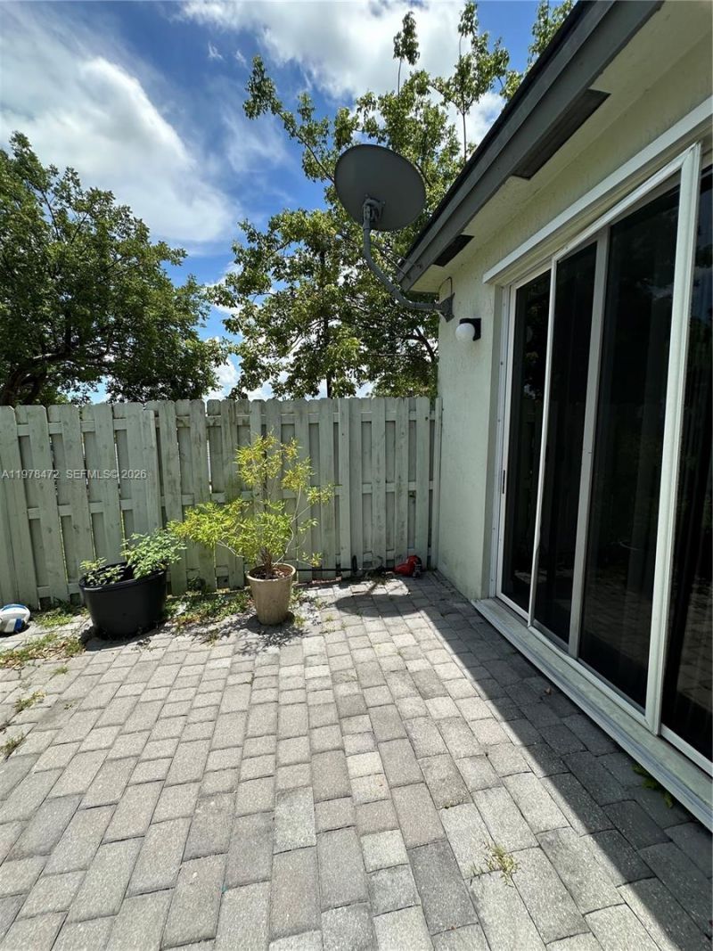133 SE 28th Ter , Unit 8, Homestead, FL 33033 Photo