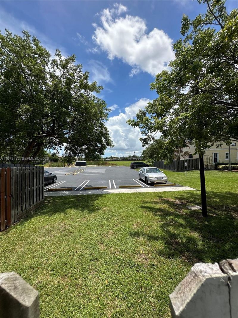 133 SE 28th Ter , Unit 8, Homestead, FL 33033 Photo
