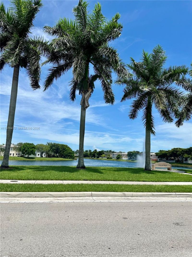 133 SE 28th Ter , Unit 8, Homestead, FL 33033 Photo