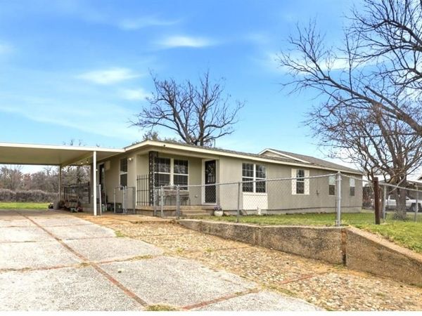 7701 John T White Road , Fort Worth, TX 76120