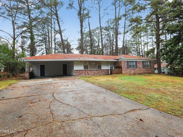 3111 Ponderosa Drive, Jackson, MS 39212