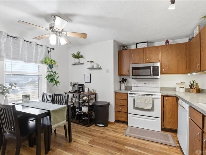 6000 Timbergate Trail, Huber Heights, OH 45424 Photo 7