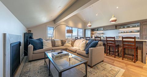 12313 Soaring Way, Truckee, CA 96161 Photo