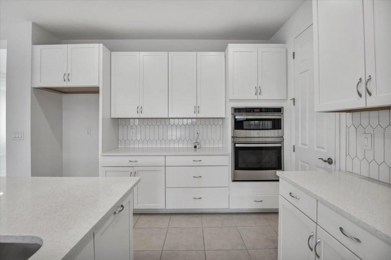 17703 Savory Mist Circle, Bradenton, FL 34211 Photo