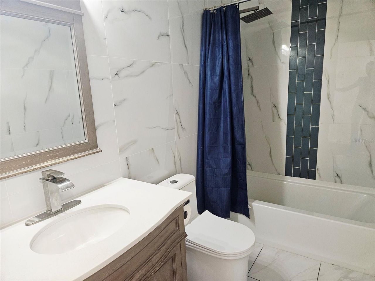 1920 E Edgewood Drive, Unit I12, Lakeland, FL 33803 Photo