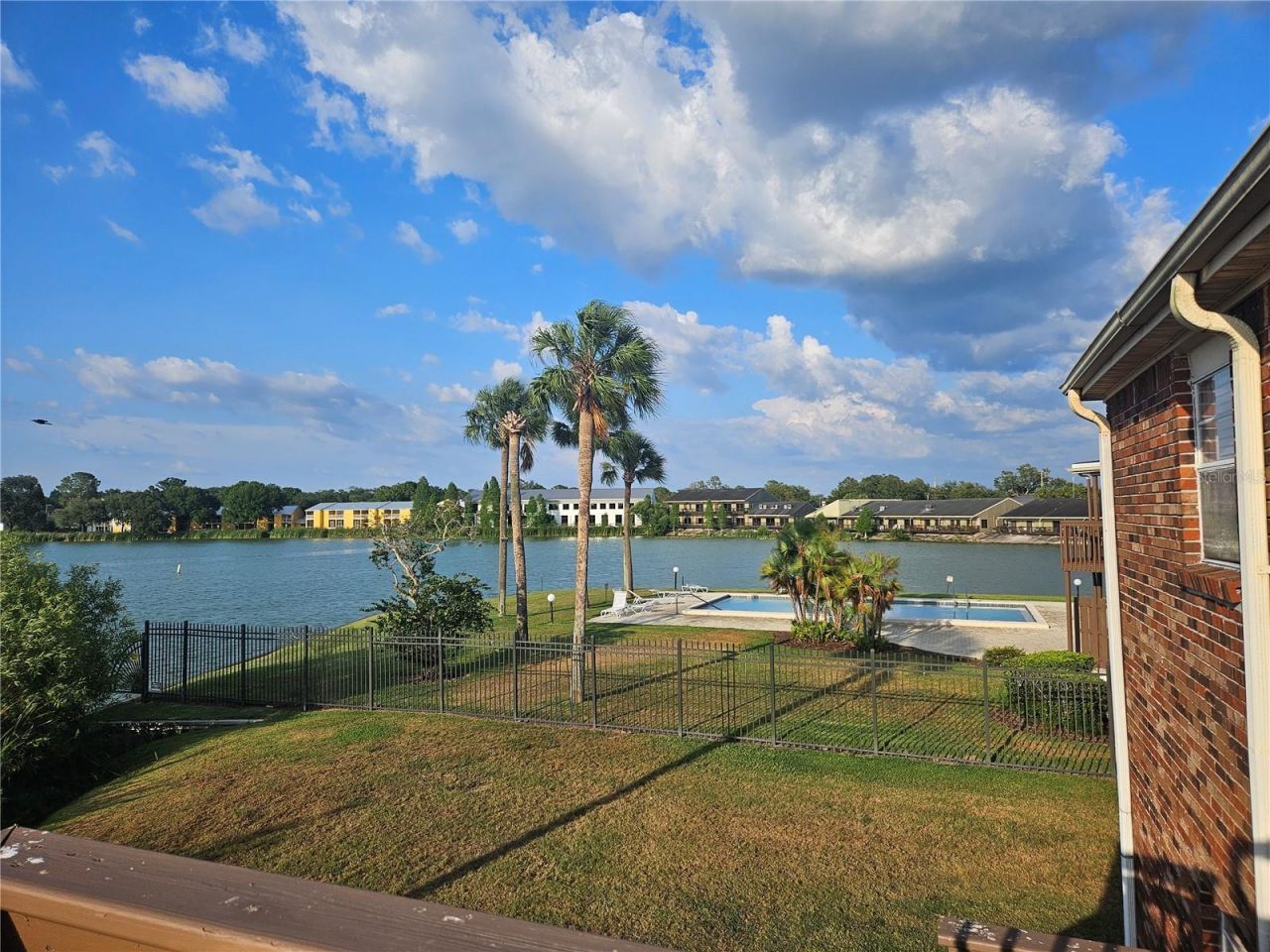 1920 E Edgewood Drive, Unit I12, Lakeland, FL 33803 Photo