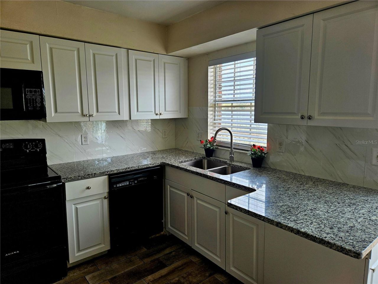 1920 E Edgewood Drive, Unit I12, Lakeland, FL 33803 Photo