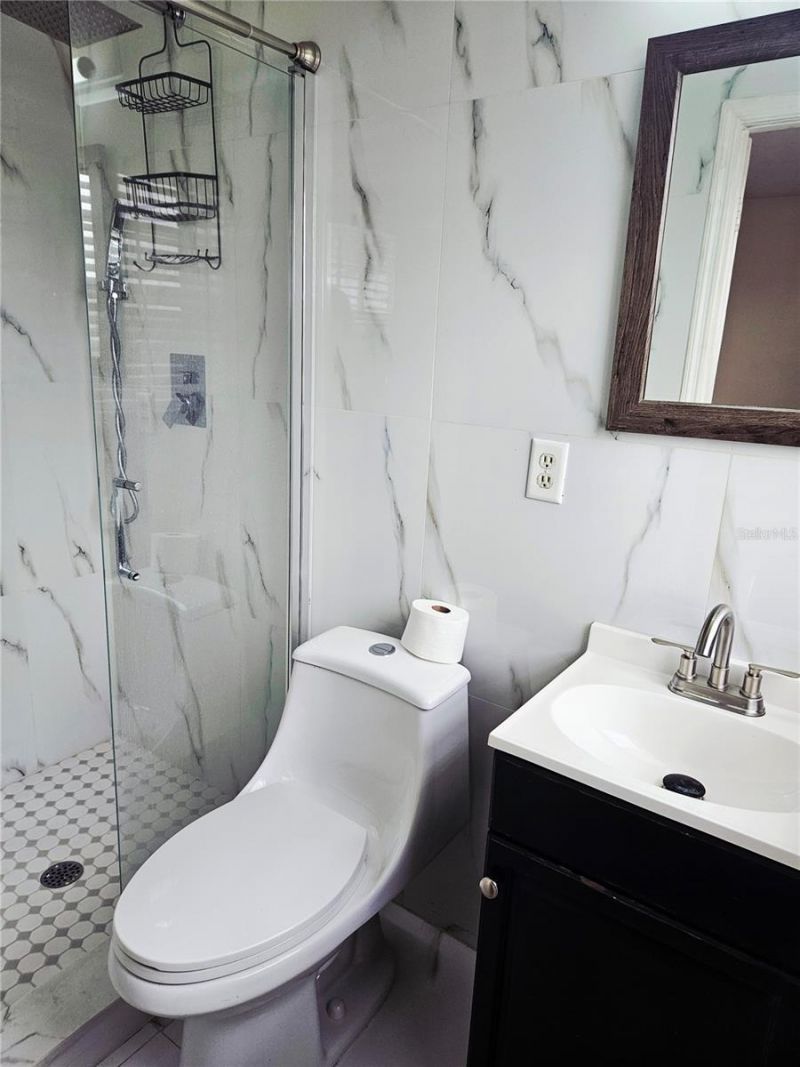 1920 E Edgewood Drive, Unit I12, Lakeland, FL 33803 Photo