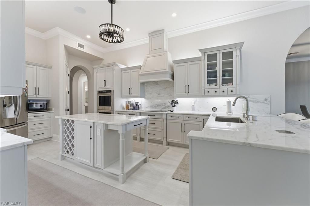 1950 SE 36th St, Cape Coral, FL 33904 Photo