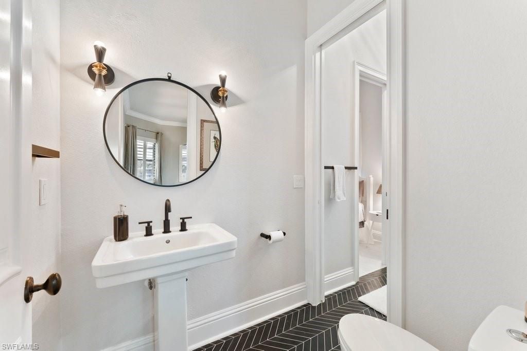 1950 SE 36th St, Cape Coral, FL 33904 Photo