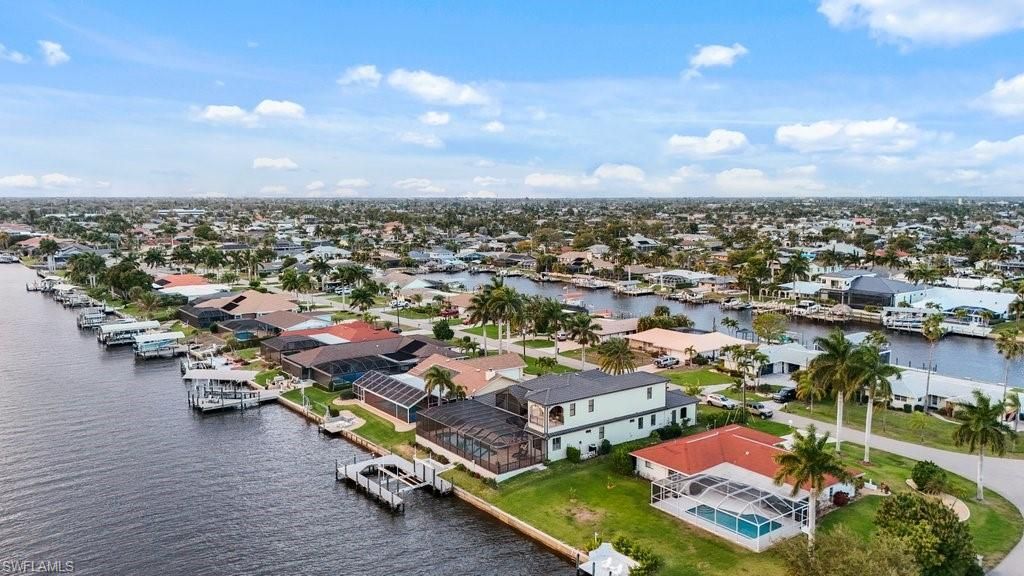 1950 SE 36th St, Cape Coral, FL 33904 Photo