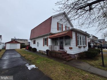 111 TAYLOR STREET, BRISTOL, PA 19007