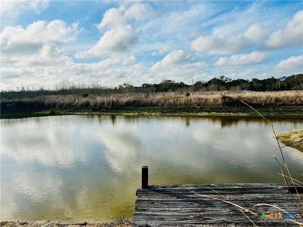 607 Quail Meadow Road , Seadrift, TX 77983