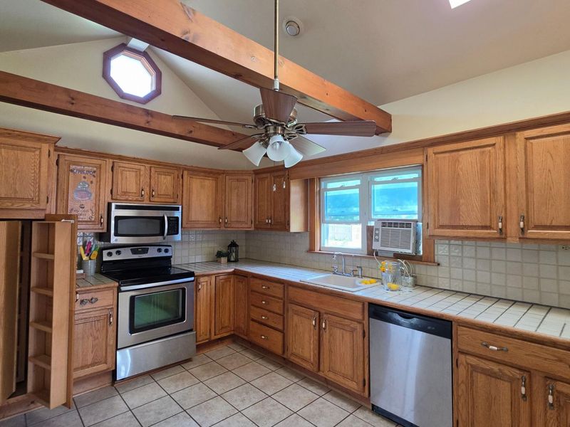 530 N Main Street, Ada, OH 45810 Photo 3