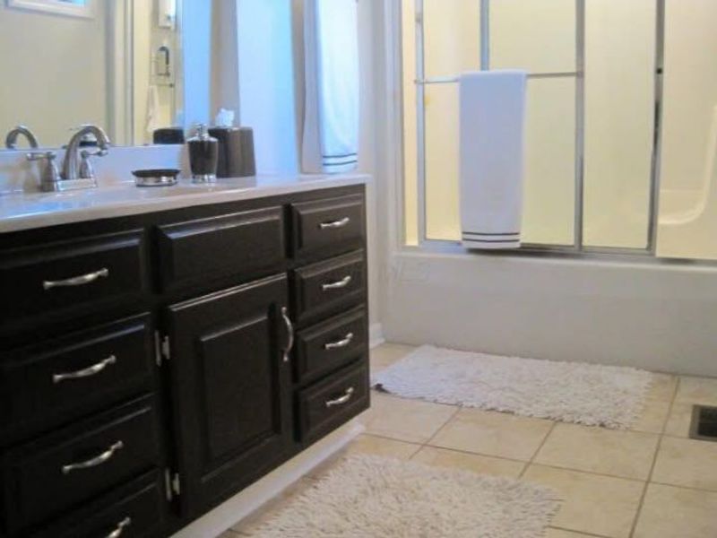 530 N Main Street, Ada, OH 45810 Photo 4