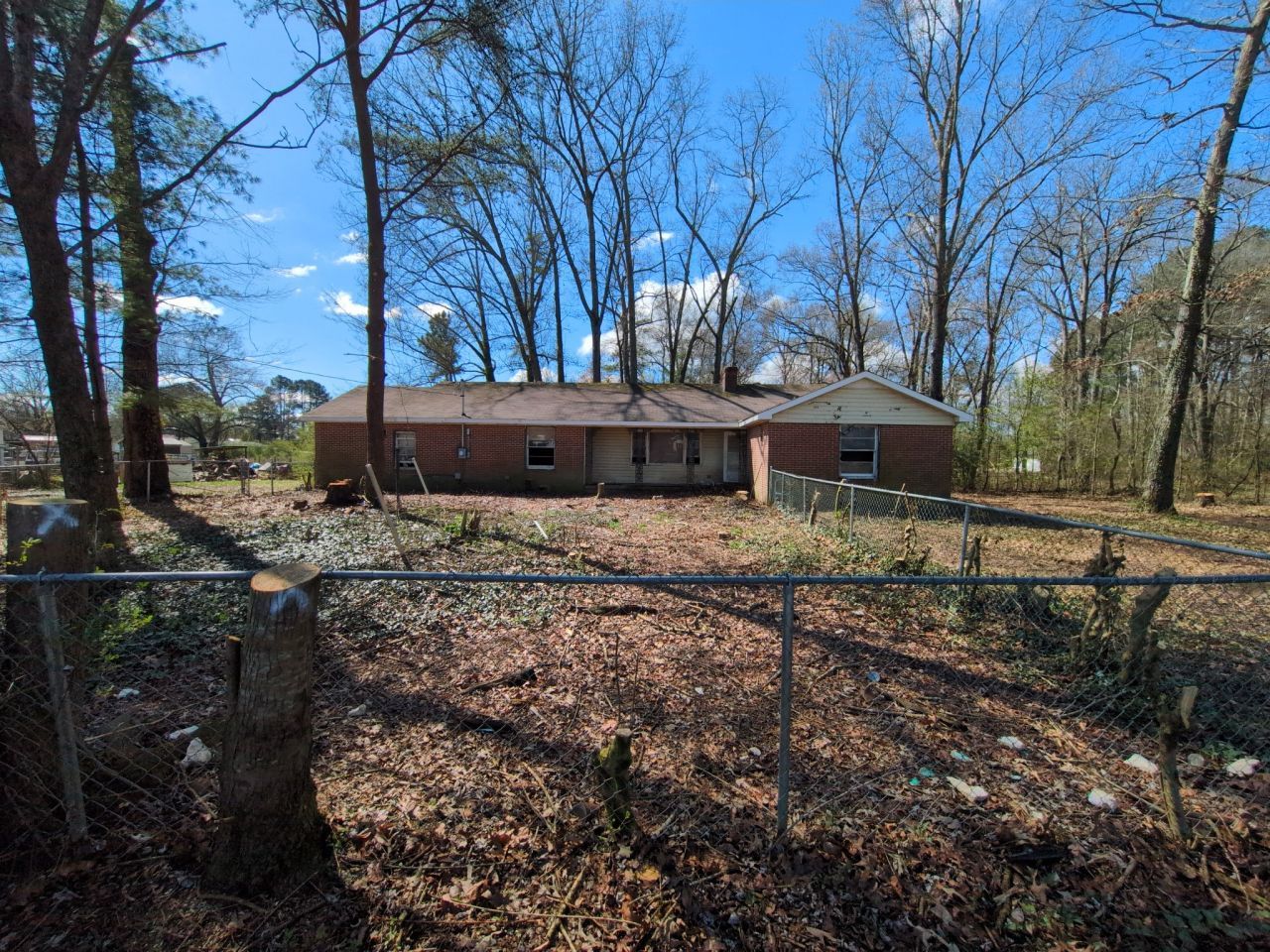 71 Oakwood Ln, Tullahoma, TN 37388 Main Photo
