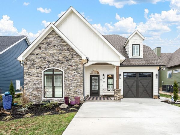 22 Driftwood Ct, Winchester, TN 37398