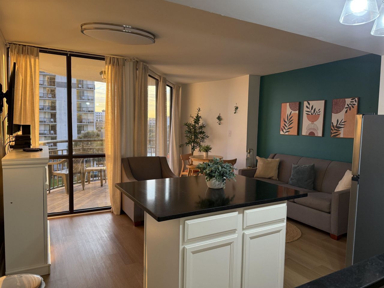 2310 N Ocean Blvd. Photo 12